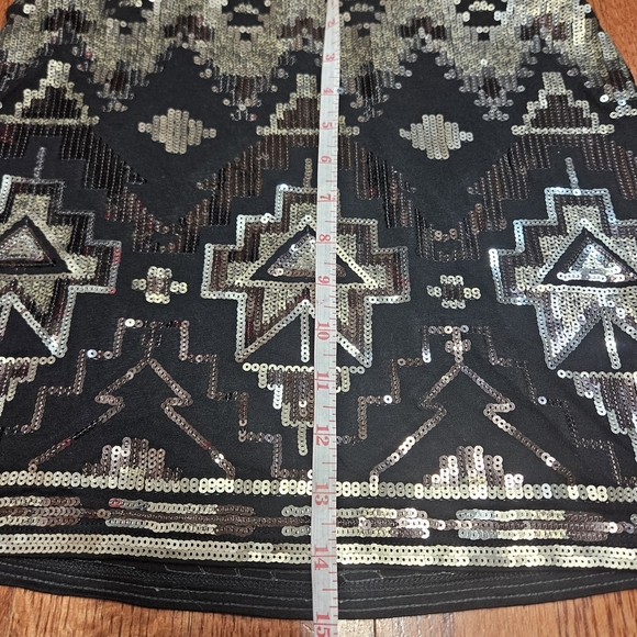 Express Black and White Sequin Pencil Skirt - Picture 2 of 6